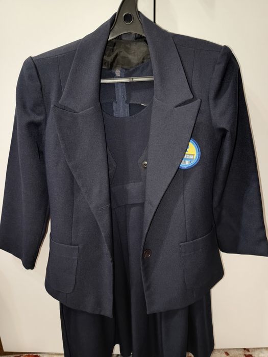 Школьный сарафан и пиджак