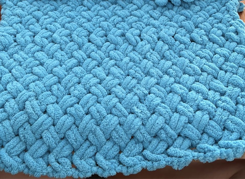 Paturica pufoasa bebe