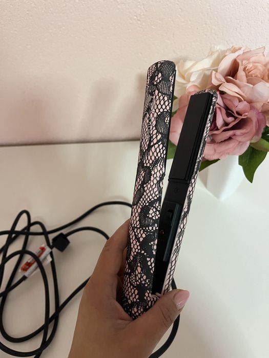 Преса за коса на Golden curl