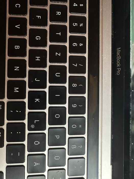 MacBook Pro 2022