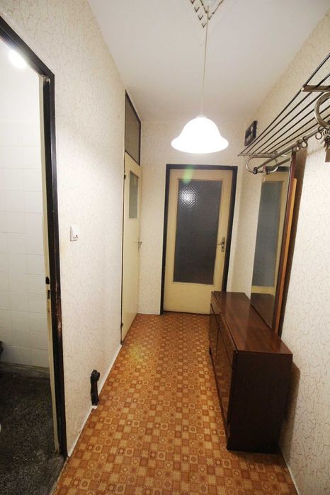 Продава се Двустаен апартамент в Русе, Централен кооп. пазар - 62 кв.м за 576 €/кв.м - Снимка #10