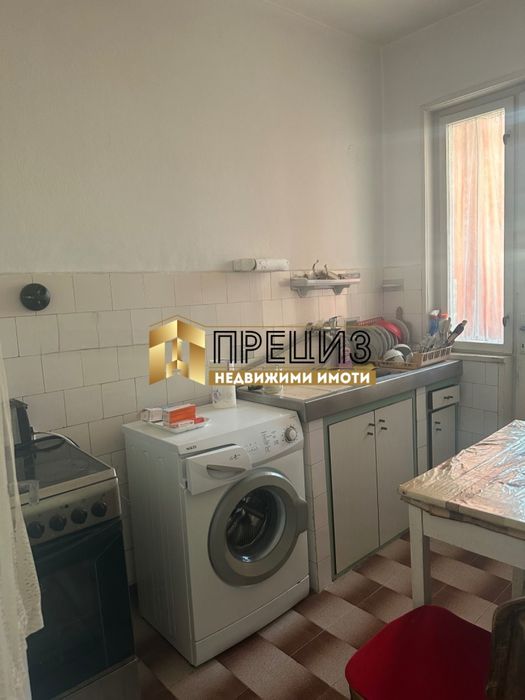 Продажба 3-стаен гр. Шумен - Център 76m²