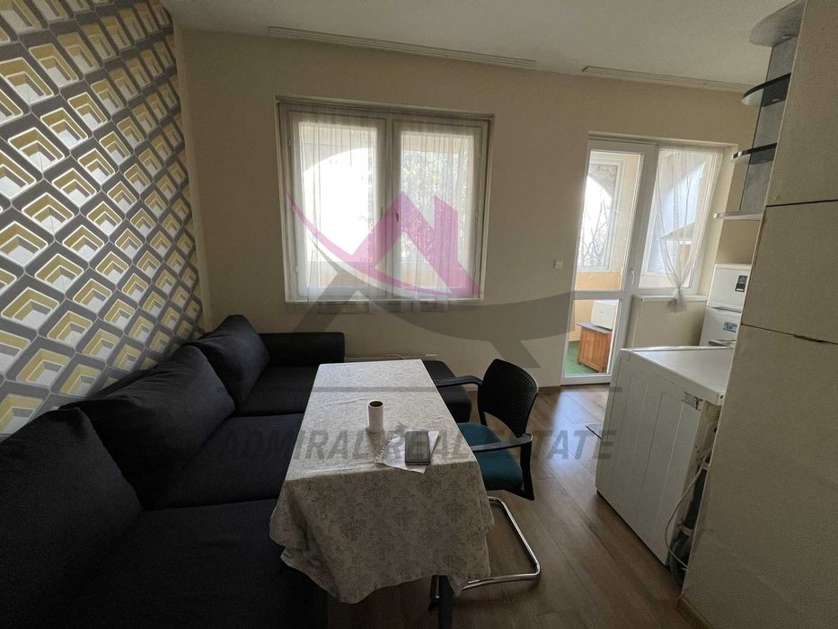 Дава се под наем Тристаен апартамент в Варна, Окръжна болница - 80 кв.м за 612 € - Снимка #1