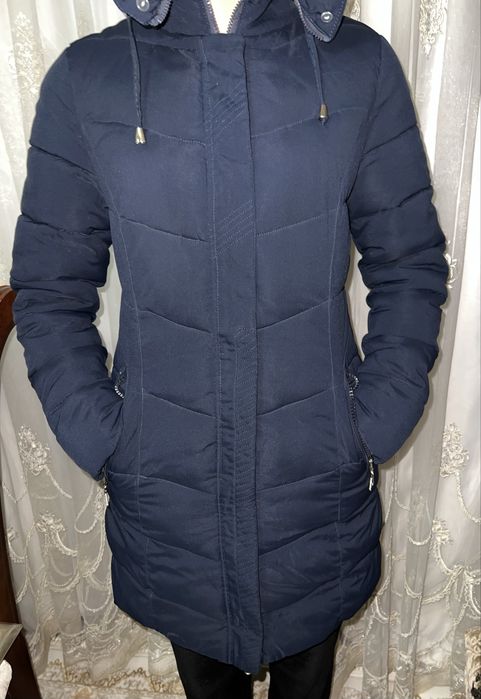 Тёплая зимняя куртка