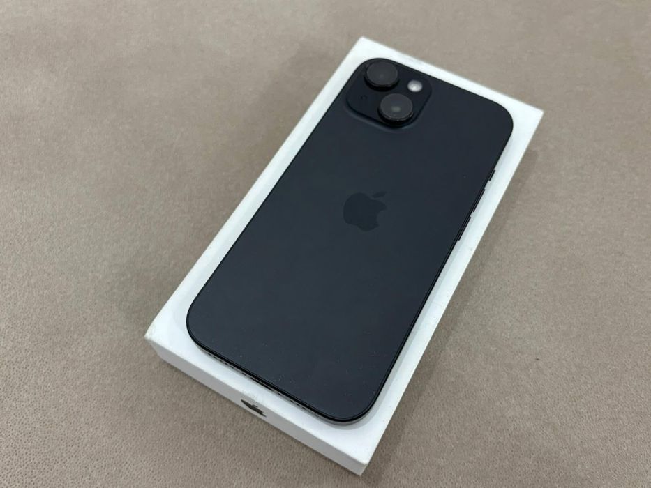 Iphone 15 128gb пълен комплект