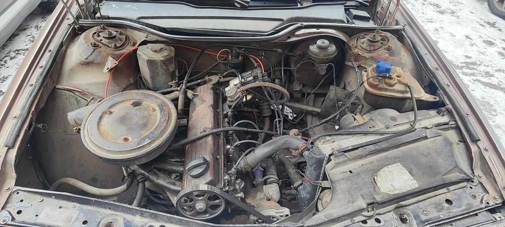 Продам Audi 100 C3 1983г.в