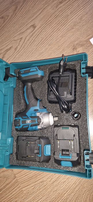 Cheie impact cu 2 acumulatori