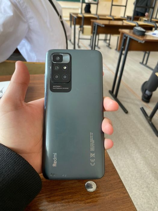 Продаю редми 10.