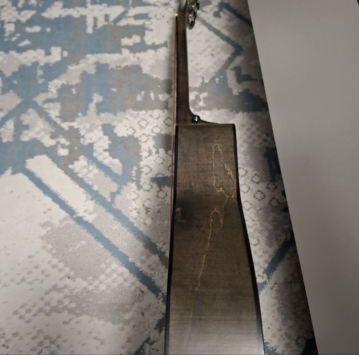 Гитара акустика,хорошая