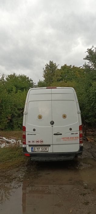 Vând Mercedes Sprinter