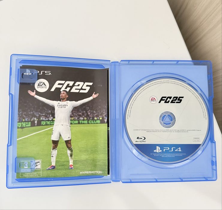 Продавам FC25 За ps4