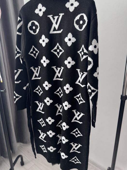 Cardigan cu blana naturala Louis Vuitton