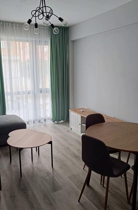 Дава се под наем Двустаен апартамент в Пловдив, Център - 60 кв.м за 400 € - Снимка #2