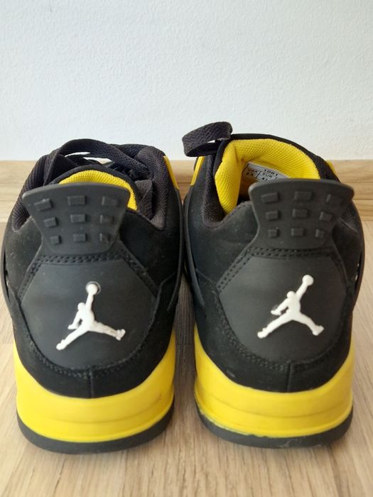 Încălțăminte sport Nike copie Air Jordan 4 Retro Thunder Black Yellow