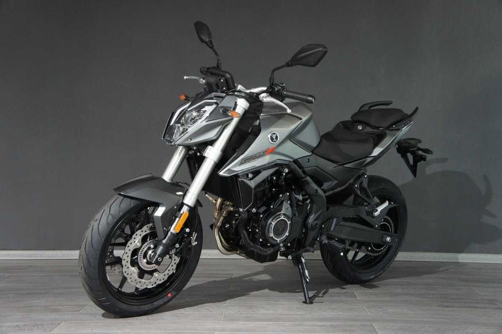 Мотоцикл Voge R525