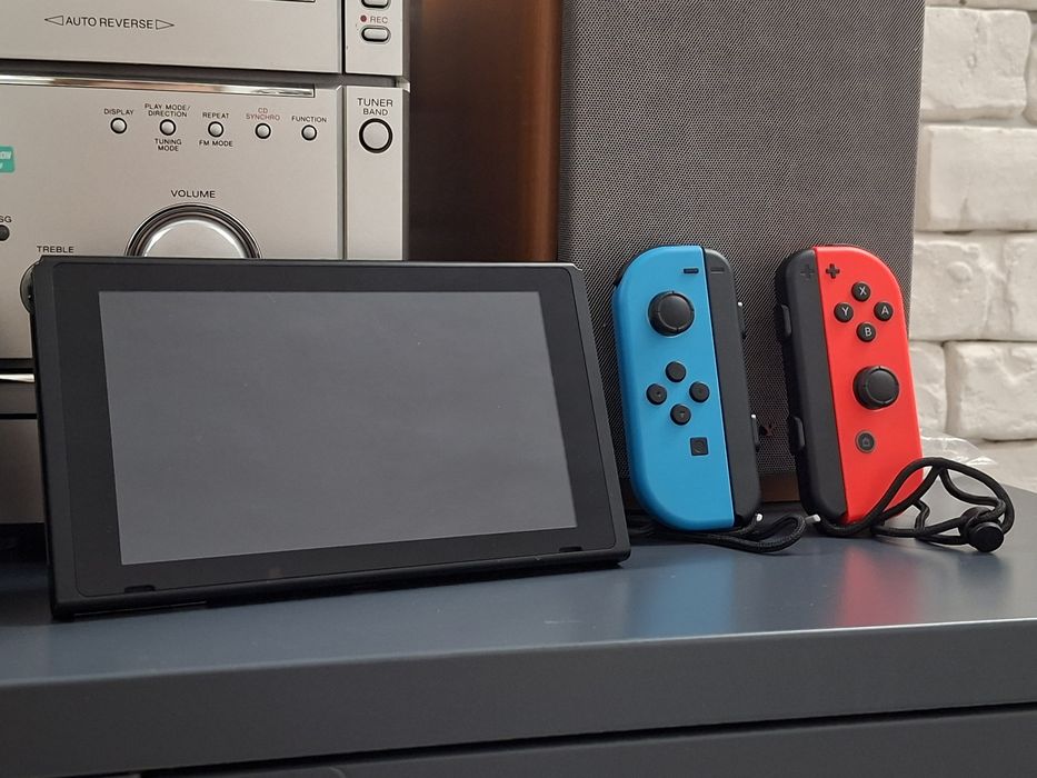 Nintendo Switch Model HAC-001