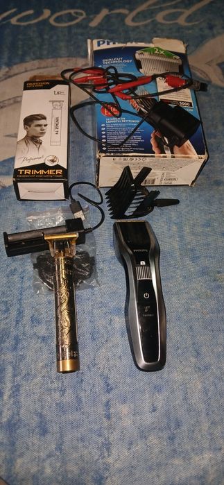 Vând schimb două mașini de tuns