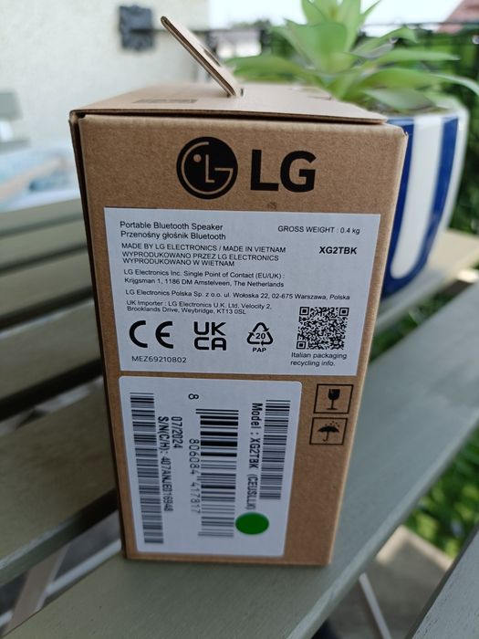 Sigilata boxa LG Xboom Go wireless ,portabila ,bluetooth,10h, rezistenta la apa si praf