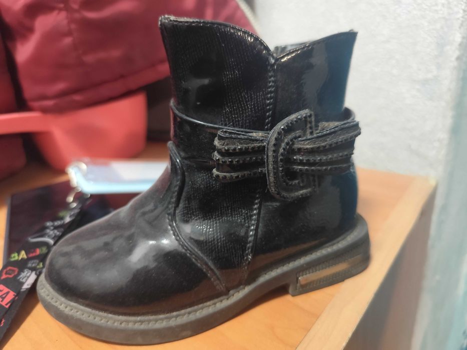 Продам детскую одежду