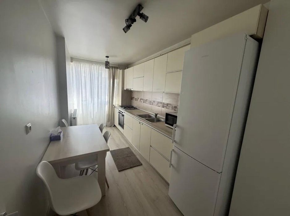 Regim Hotelier Cazare - ULTRACENTRAL Pitesti (Apartament 3 camere)