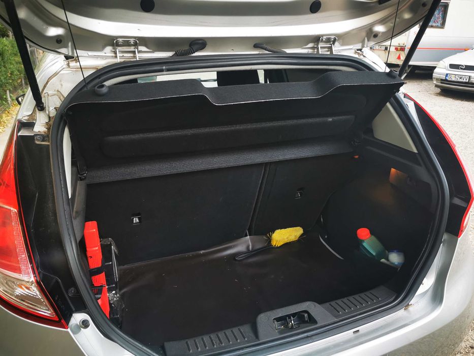 FORD Fiesta 2015 — imagine 5