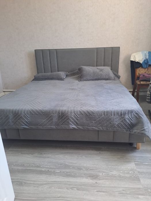 Кровать двухместная