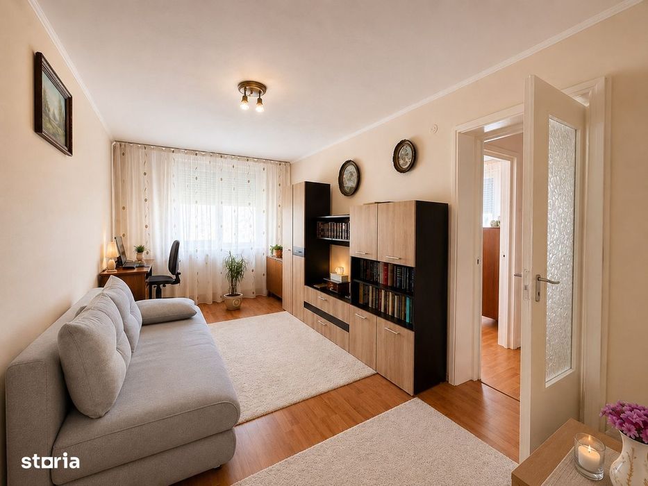Apartament cu 2 camere - etajul 3 - IMOBIHOR — fotografia 1