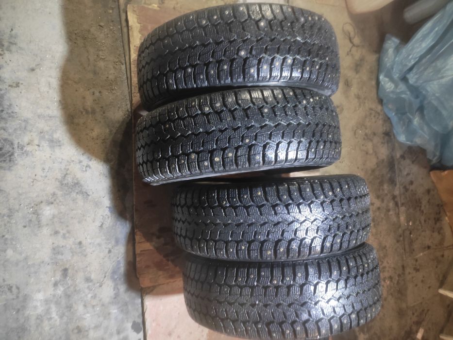 Продам бу шины  R16