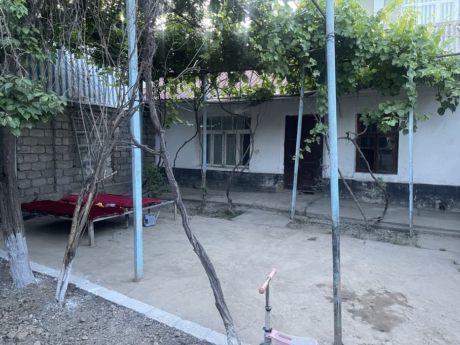 Участка без хозайка  берилади 200$