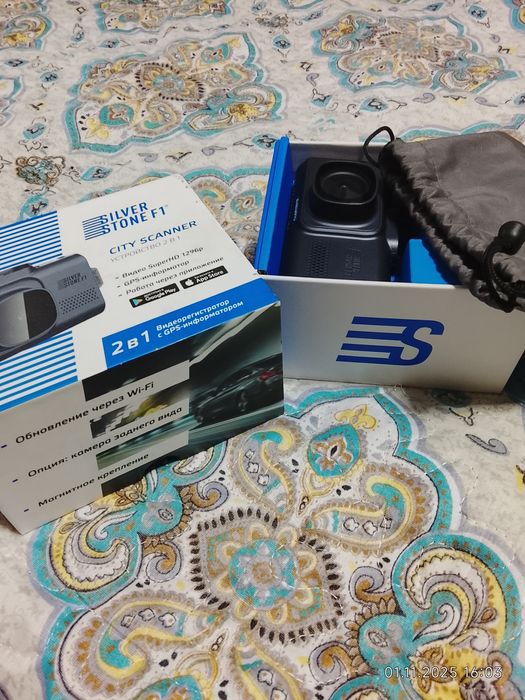 Видеорегистратор Silverstone F1