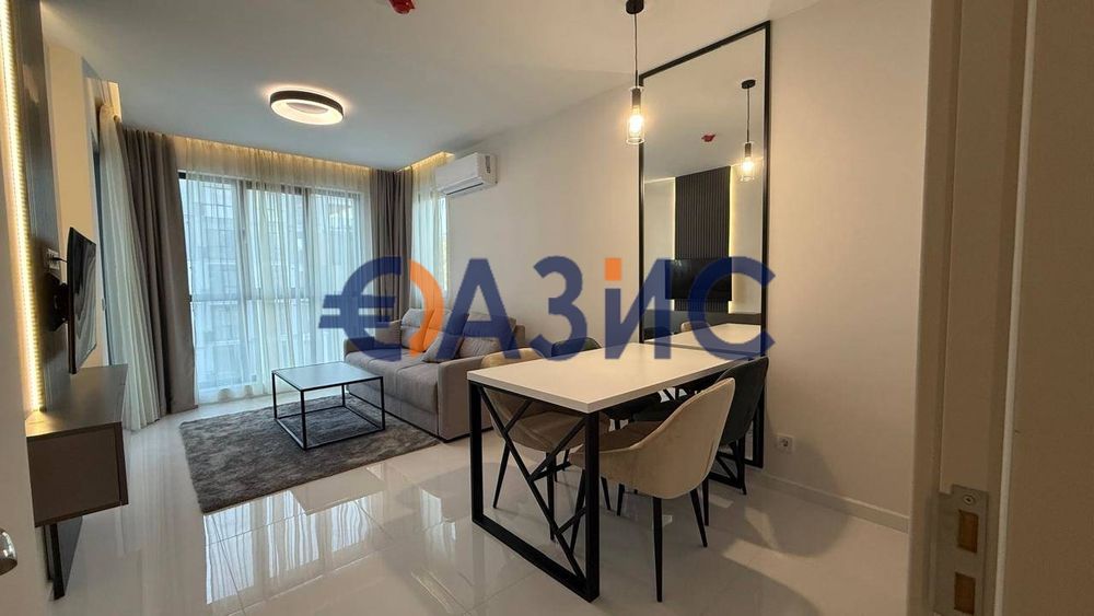 Продава се Двустаен апартамент в к.к. Слънчев бряг - 60 кв.м за 1917 €/кв.м - Снимка #5