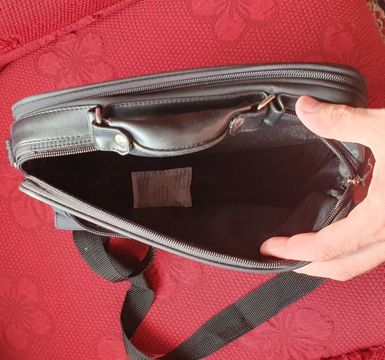 Мъжка кожена чанта