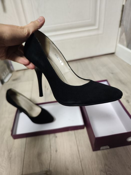 Продам Туфли лодочки