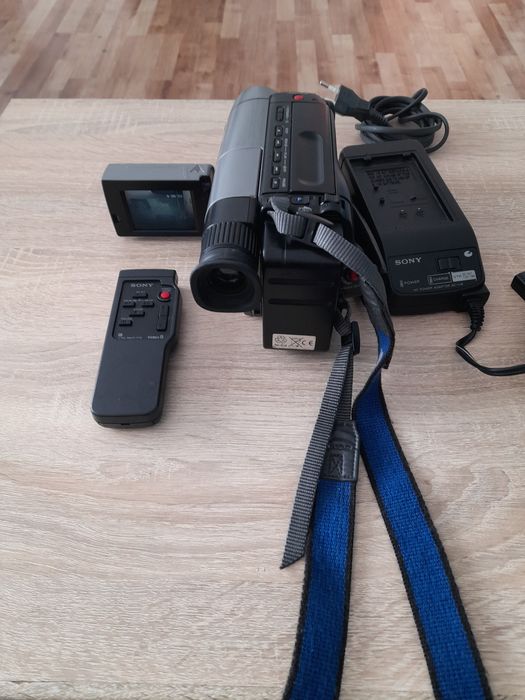 Видео камера  Sony