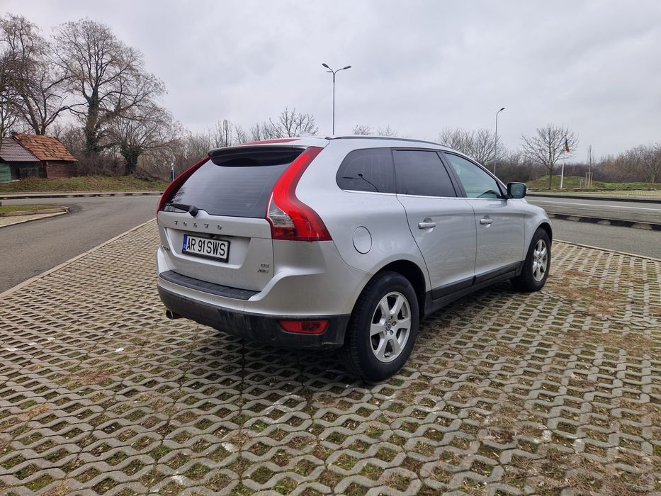 Vând Volvo XC60 2.4 D an 2009