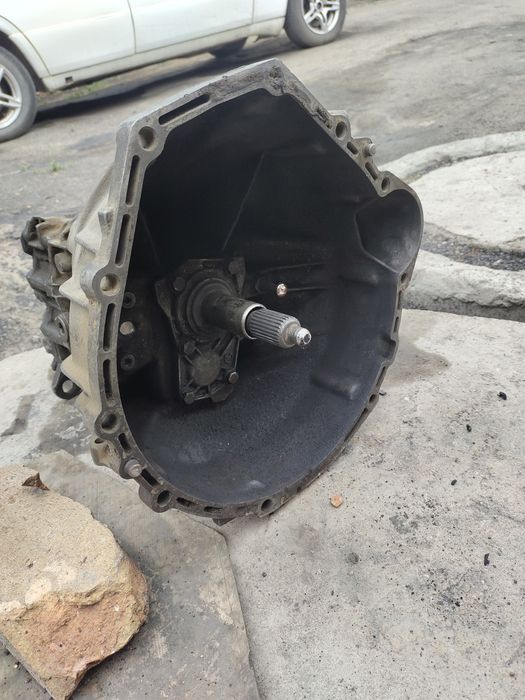 W 124 МКПП 5 ступка длинный вал