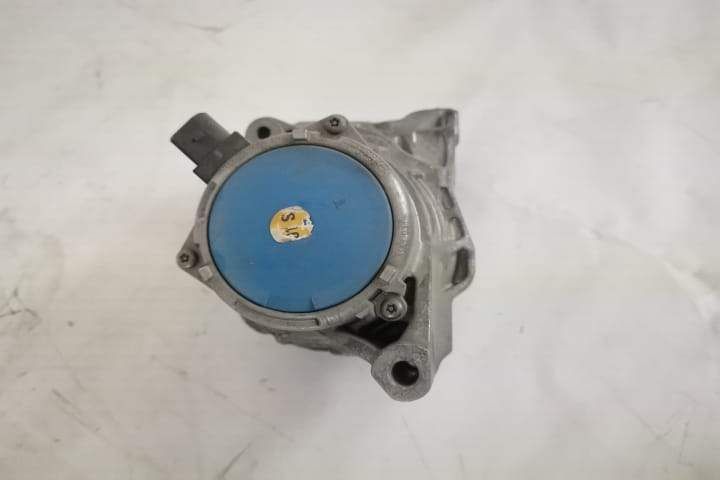 Ляв моторен носач Оригинален В добро състояние Ауди / Audi Q7 4M [фейс