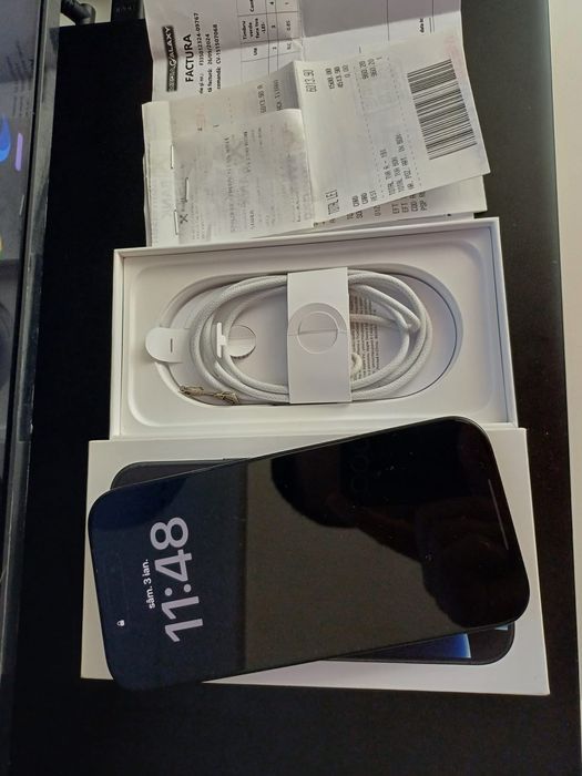 iPhone 16 Pro 128GB Black Titanium