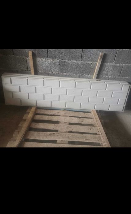 Gard beton plăcă și stâlp