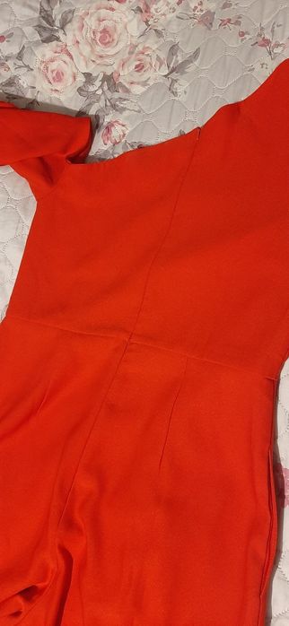 Salopetă roșie, mărimea L