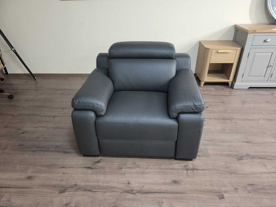 Италиански сив кожен фотьойл Ancona