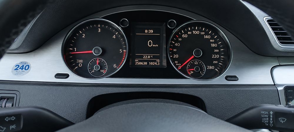 Vând Vw Passat cc