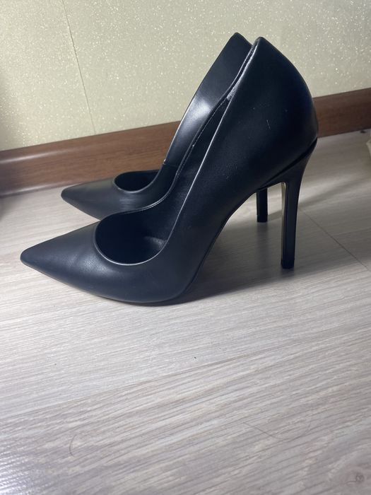 Лодочки 10см на 38размер ноги