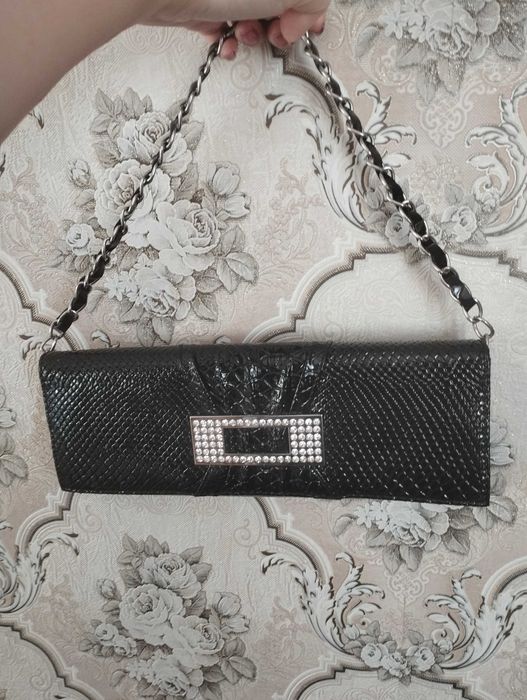 Продам сумочку-клатч