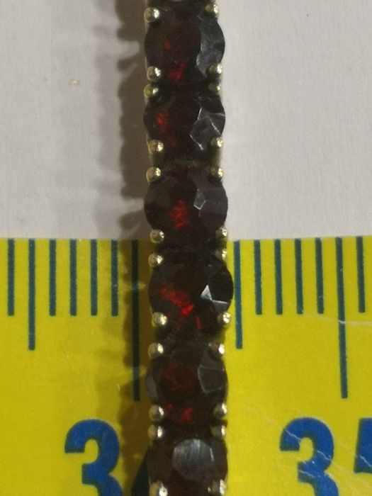 Vind brățară din aur 8kt cu granate Bohemia