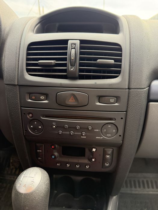 Renault symbol 1.5 diesel - consum mic - km putini