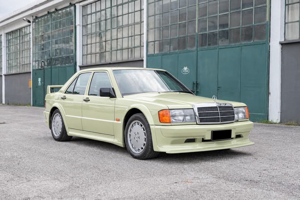 Обвес Mercedes w201 e190 EVO1