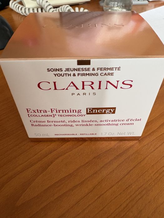 Нов дневен крем против бръчки на Clarins