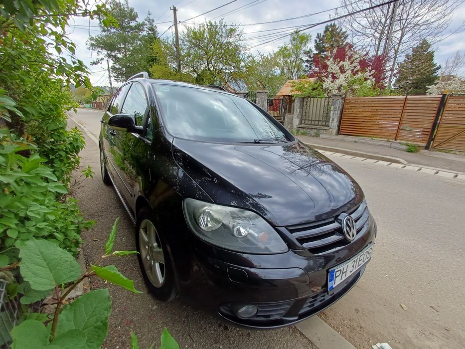 VW Golf Plus 2008 | 1.4 Benzină | Scaune Încălzite | Senzori Parcare | Revizie Recenta