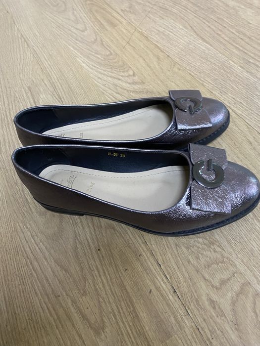 Туфли женские, р-р 39